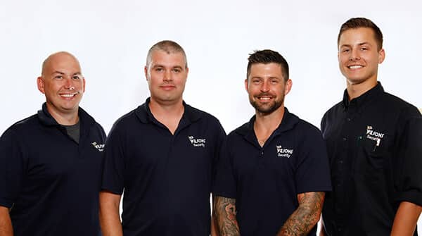 4-techs Four Technicians